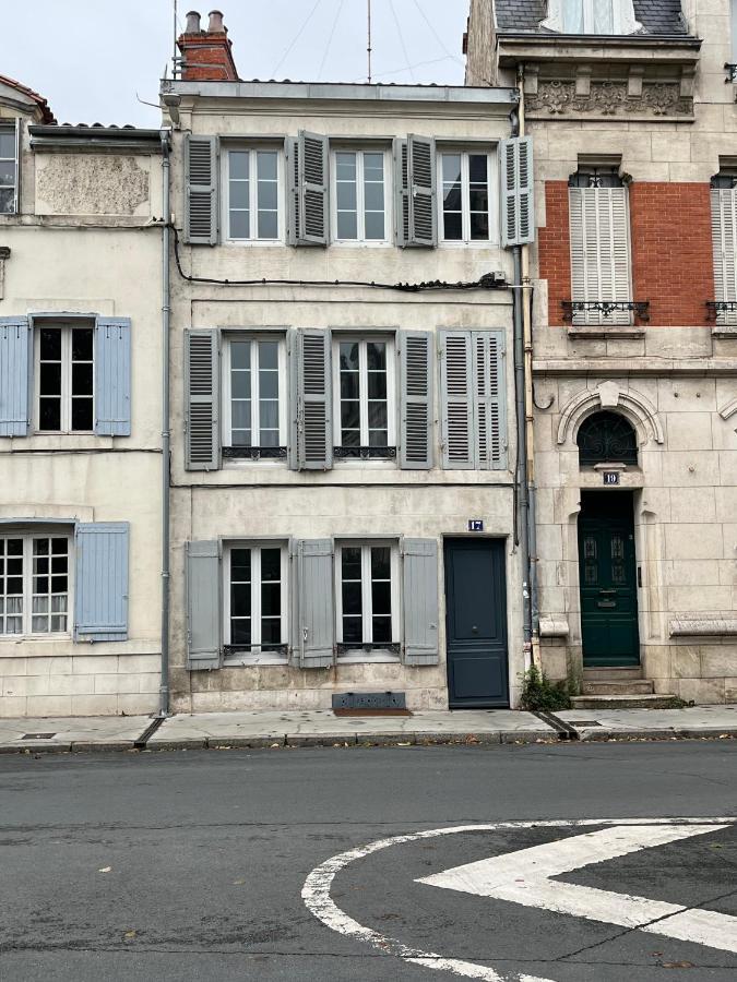L'Appart Sur Jardin 42M2 Tres Calme لا روشيل المظهر الخارجي الصورة